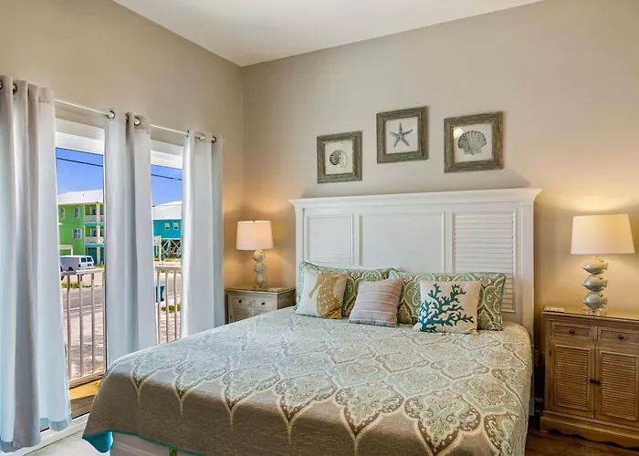 Holiday home Beachfront Duplex Heated Pool Sleeps 27 *