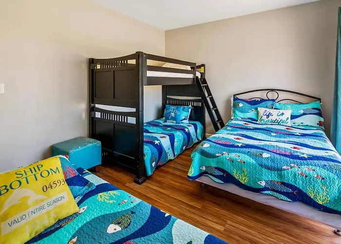 Holiday home Beachfront Duplex Heated Pool Sleeps 27 *