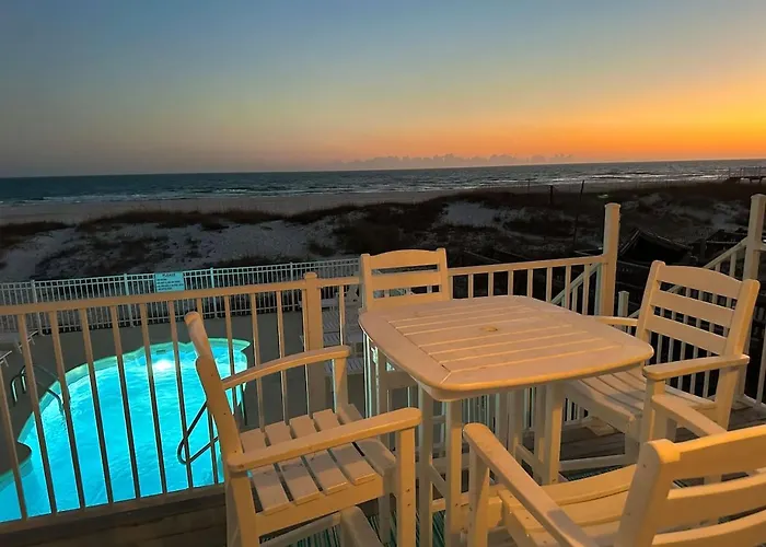 Beachfront Duplex Heated Pool Sleeps 27 Holiday home