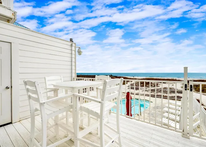 Beachfront Duplex Heated Pool Sleeps 27 Holiday home
