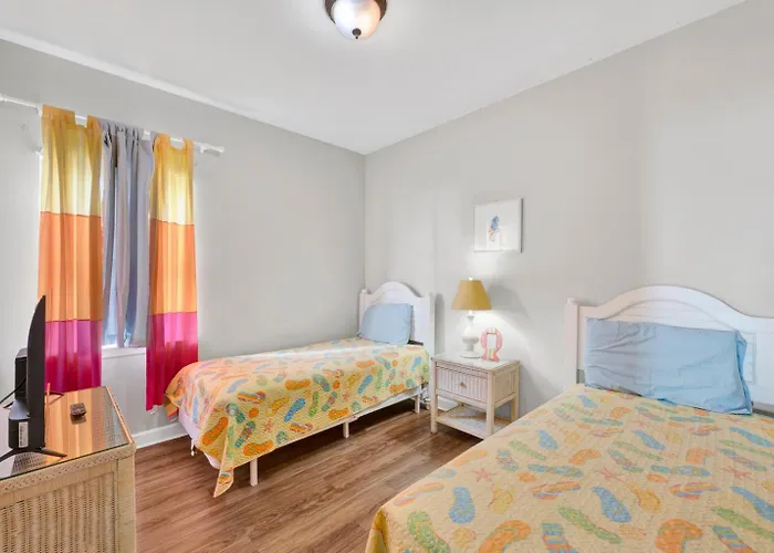 Holiday home Beachfront Duplex Heated Pool Sleeps 27 Gulf Shores