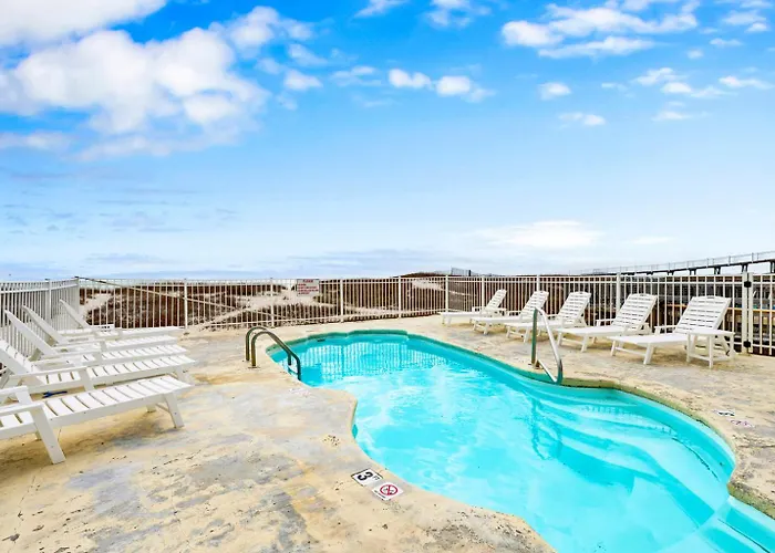 Holiday home Beachfront Duplex Heated Pool Sleeps 27 Gulf Shores