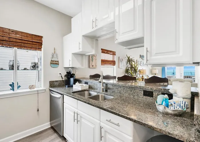 Holiday home Beachfront Duplex Heated Pool Sleeps 27 *